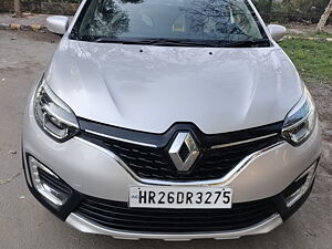 Second Hand Renault Captur Platine Diesel Dual Tone in Delhi