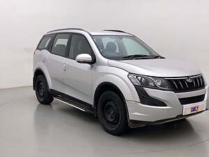 Second Hand Mahindra XUV500 W6 in Bangalore