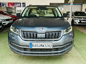 Second Hand Skoda Kodiaq Style 2.0 TDI 4x4 AT in Bangalore