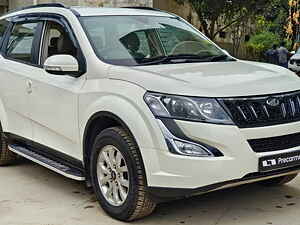 Second Hand महिंद्रा XUV500 w8 ऑटोमैटिक [2015-2017] in मैसूर