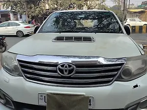 Second Hand Toyota Fortuner 3.0 4x2 MT in Kanpur