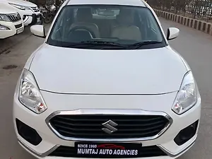 Second Hand Maruti Suzuki DZire VXi AMT in Kishangarh