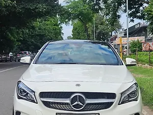 Second Hand मर्सिडीज़ बेंज़ सीएलए 200 cdi स्पोर्ट in चंडीगढ़