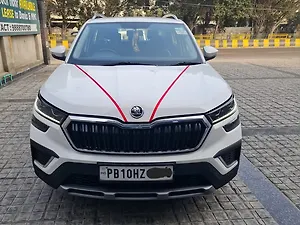 Second Hand स्कोडा कुशाक एम्बिशन 1.0 लीटर टीएसआई एमटी in जालंधर