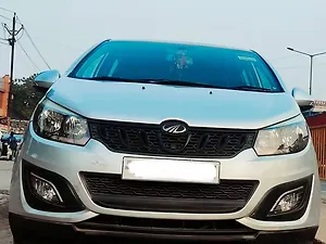 Second Hand Mahindra Marazzo M4 7 STR in Agra