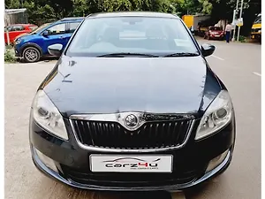 Second Hand Skoda Rapid 1.6 MPI Style Plus AT in Chennai