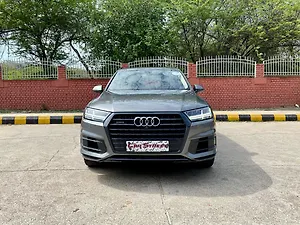 Second Hand Audi Q7 45 TDI Technology Pack in Kanpur