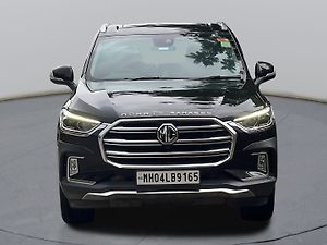 Second Hand एमजी ग्लॉस्टर सैवी 6 str 2.0 ट्विन टर्बो 4wd in मुंबई