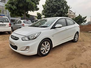 Second Hand हुंडई वरना फ़्लूइडिक 1.6 vtvt sx in मोहाली