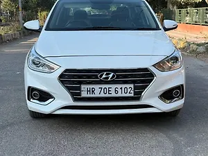 Second Hand हुंडई वरना 1.6 crdi sx in कुरुक्षेत्र