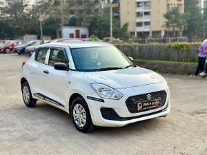 Second Hand मारुति सुज़ुकी स्विफ़्ट lxi in मुंबई