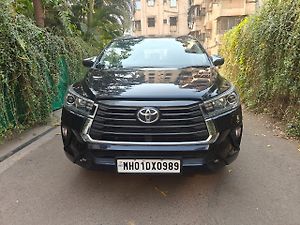 Second Hand टोयोटा इनोवा क्रिस्टा zx 2.4 एटी 7 सीटर in मुंबई