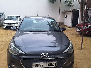 Second Hand Hyundai Elite i20 Sportz 1.2 in Lucknow