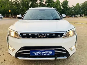 Second Hand महिंद्रा xuv300 1.5 w8 (o) [2019-2020] in लुधियाना