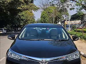 Second Hand Toyota Corolla Altis G in Chandigarh