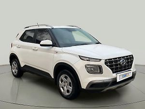 Second Hand हुंडई वेन्यू s 1.5 crdi in पटना