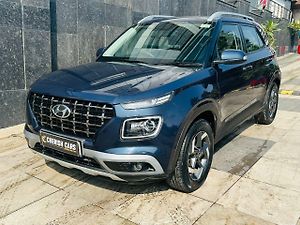 Second Hand Hyundai Venue SX 1.4 CRDi in Delhi