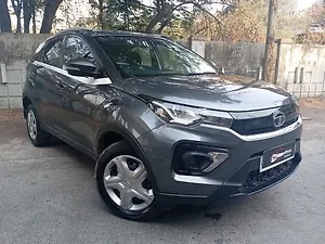 Second Hand Tata Nexon XMA Plus (S) in Mumbai