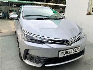 Second Hand Toyota Corolla Altis GL Petrol in Meerut