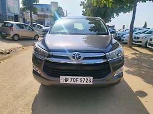 Second Hand टोयोटा इनोवा क्रिस्टा 2.8 zx 7 str [2016-2020] ऑटोमैटिक in मोहाली