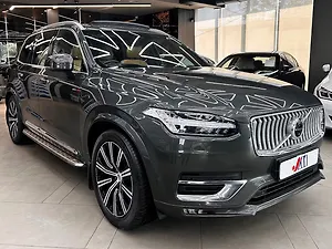 Second Hand वॉल्वो XC90 d5 इंस्क्रिप्शन in अहमदाबाद