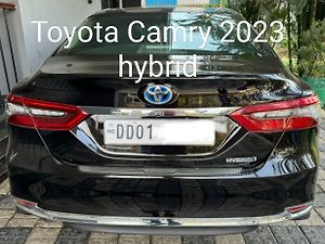 Second Hand Toyota Camry Hybrid in Indore