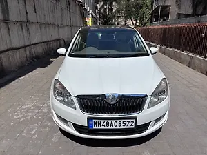 Second Hand Skoda Rapid 1.6 MPI Style Plus AT in Mumbai