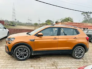 Second Hand स्कोडा कुशाक स्टाइल 1.0 लीटर टीएसआई ऑटोमैटिक (6 एयरबैग) in चंडीगढ़