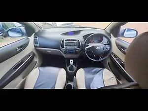 Second Hand टाटा टियागो रीवोट्रॉन xm [2016-2019] in मदुरई