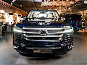 Second Hand टोयोटा लैंड क्रूज़र ZX Diesel [2023-2025] in दिल्ली