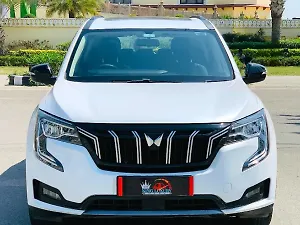 Second Hand महिंद्रा xuv700 AX 5 डीज़ल एमटी 7 सीटर [2021] in कर्नल