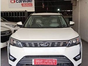 Second Hand महिंद्रा xuv300 w8 (o) 1.5 डीज़ल [2020] in लुधियाना