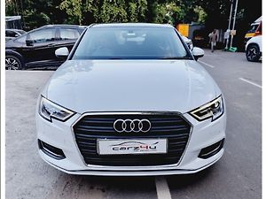 Second Hand ऑडी a3 35 tdi प्रीमियम + सनरूफ़ in चेन्नई