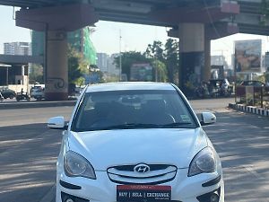 Second Hand Hyundai Verna 1.5 SX CRDi in Surat