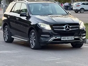Second Hand मर्सिडीज़ बेंज़ GLE 250  डी in चंडीगढ़