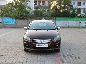 Second Hand मारुति सुज़ुकी सियाज vdi [2014-2015] in लखनऊ