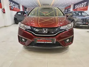Second Hand Honda Jazz V Diesel in Kanpur