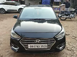 Second Hand हुंडई वरना sx (o) 1.6 crdi in पटना