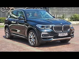 Second Hand बीएमडब्ल्यू x5 एक्सड्राइव 30डी एक्सलाइन in लखनऊ