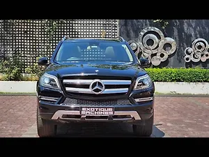 Second Hand मर्सिडीज़ बेंज़ gl-क्लास 350 सीडीआई in लखनऊ