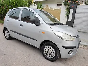 Second Hand हुंडई i10 एरा in कानपुर
