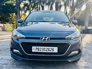Second Hand Hyundai Elite i20 Magna 1.4 CRDI [2016-2017] in Chandigarh