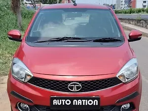 Second Hand Tata Tiago Revotron XZA Plus in Thiruvananthapuram