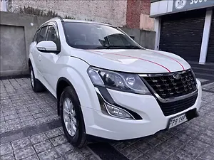 Second Hand Mahindra XUV500 W10 in Jalandhar