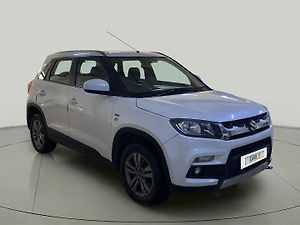 Second Hand Maruti Suzuki Vitara Brezza ZDi in Allahabad