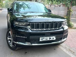 Second Hand जीप चेरोकी लिमिटेड (o) 4X4 एटी in दिल्ली
