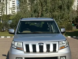Second Hand महिंद्रा tuv300 t8 एएमटी in मोहाली
