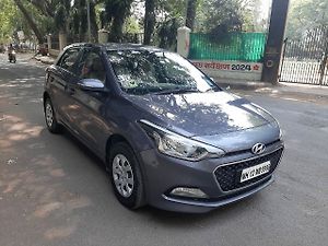 Second Hand हुंडई एलीट i20 स्पोर्टज़ 1.2 in पुणे
