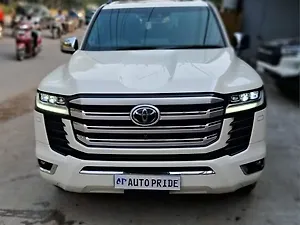 Second Hand Toyota Land Cruiser ZX Diesel [2023-2025] in Hyderabad