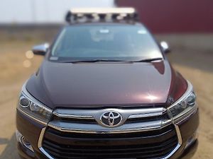 Second Hand टोयोटा इनोवा क्रिस्टा 2.8 zx 7 str [2016-2020] ऑटोमैटिक in नवी मुंबई